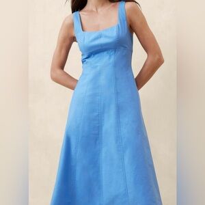 Banana Republic sky blue fit it on top flare brand new with tax size 10